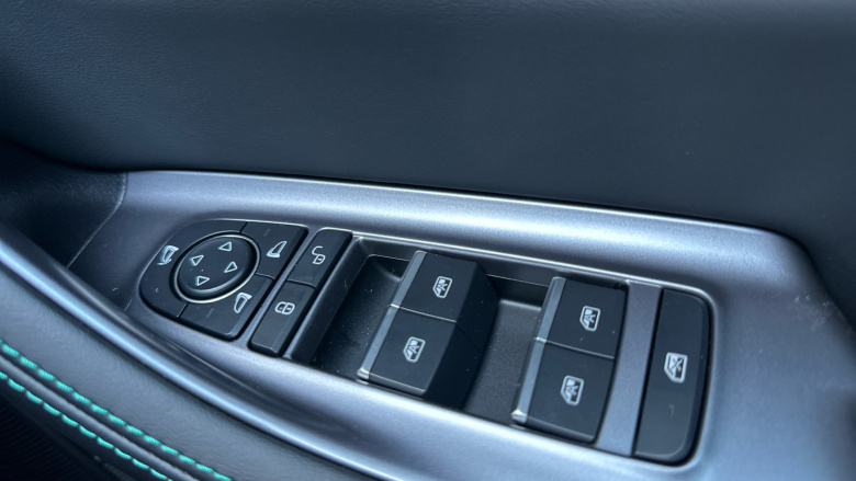 BYD Seal U 1.5 DM-i Boost 5dr Auto Estate